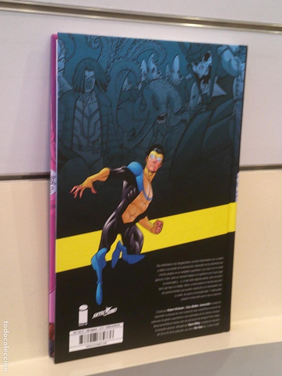 C&oacute;mics: INVENCIBLE TOMO N&ordm; 3 - ECC OFERTA - Foto 2