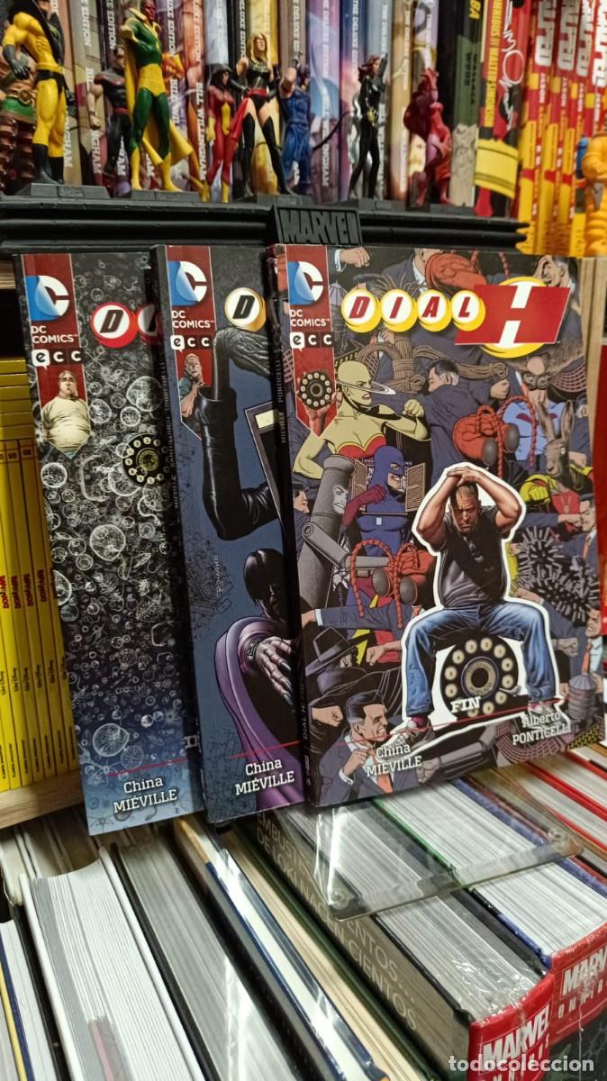 C&oacute;mics: DIAL H COMPLETA CHINA MI&Eacute;VILLE- MATEUS SANTOLOUCO - ECC - 3 TOMOS - Foto 1