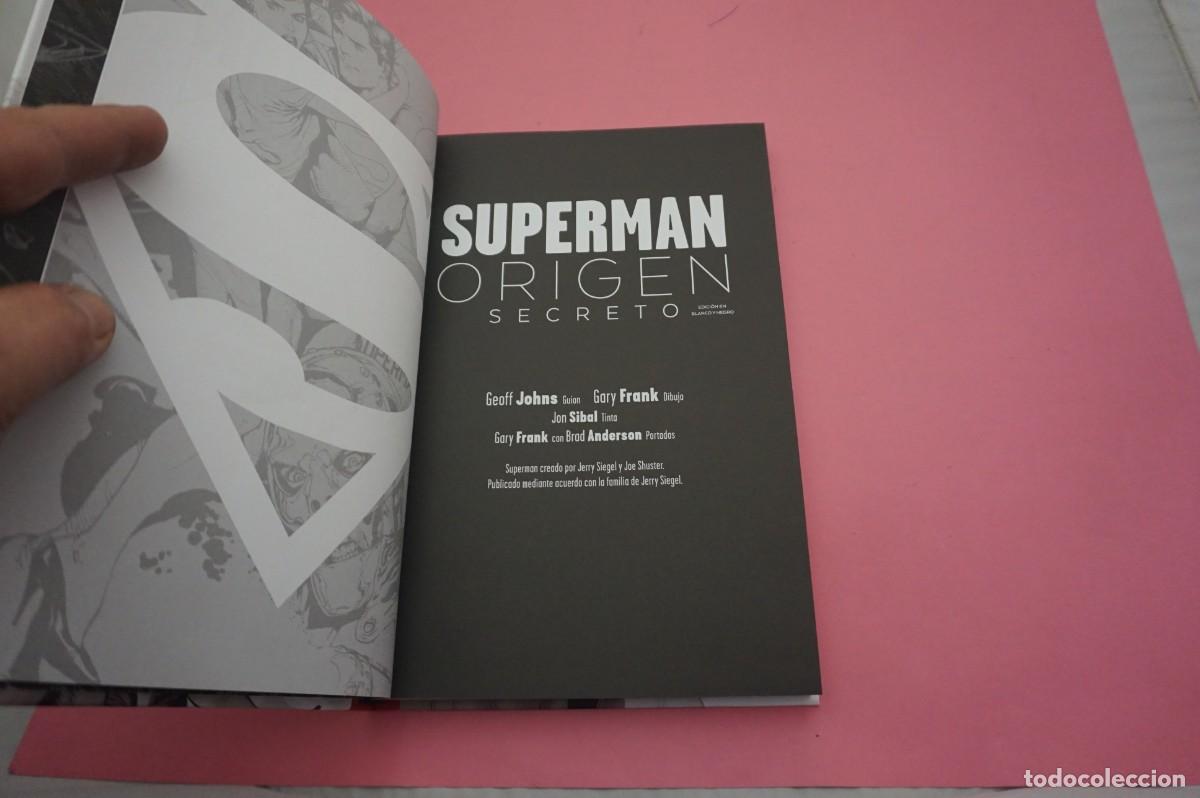 C&oacute;mics: 17C/ SUPERMAN - ORIGEN SECRETO / EDICION EN BLANCO Y NEGRO - ECC ED. - Foto 4