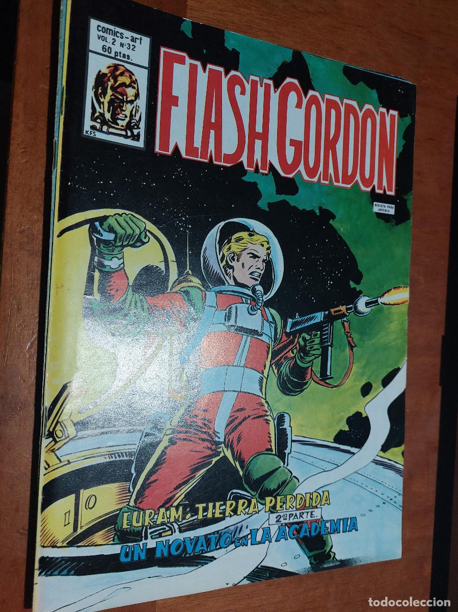 C&oacute;mics: FLASH GORDON. VOL. 2. N&ordm; 32. GRAPA. EDICIONES V&Eacute;RTICE. BUEN ESTADO - Foto 1
