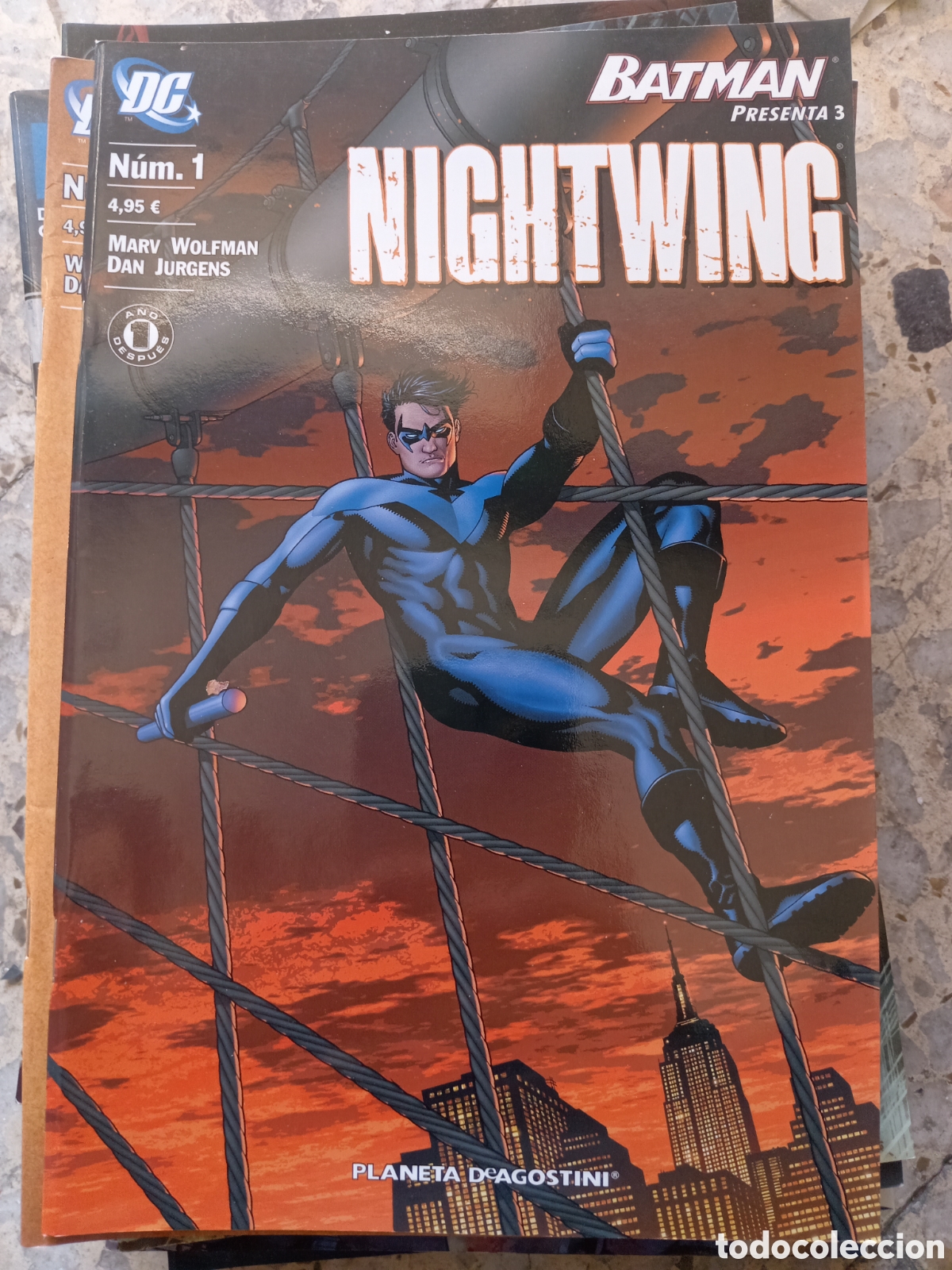 C&oacute;mics: BATMAN PRESENTA 3 NIGHTWING N&ordm; 1 - Foto 1