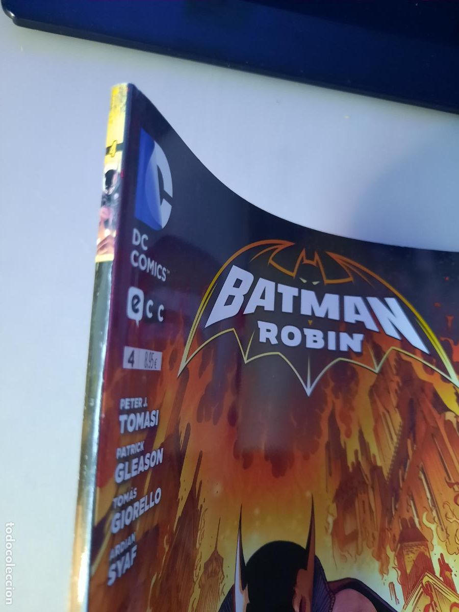C&oacute;mics: BATMAN Y ROBIN N&ordm; 4 - ED. ECC - Foto 2