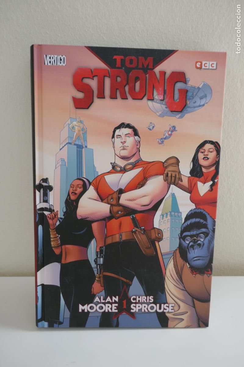 C&oacute;mics: Tom Strong - Alan Moore, Chris Sprouse - Foto 1
