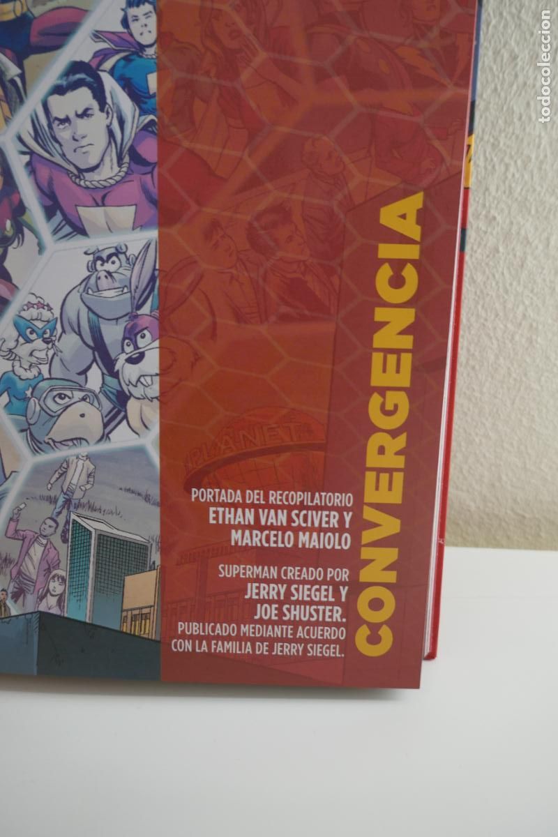 C&oacute;mics: CONVERGENCIA - DC - ECC - TAPA DURA - EXCELENTE ESTADO. - Foto 7