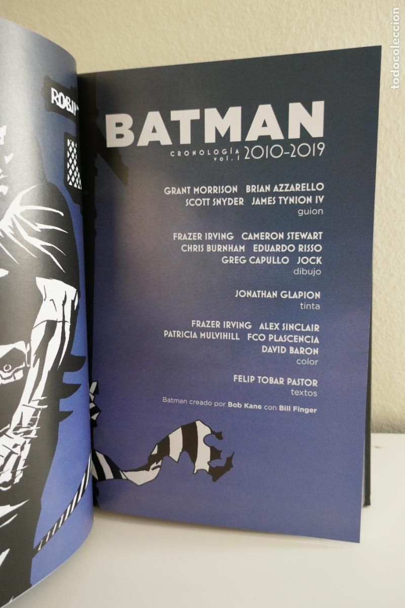 C&oacute;mics: BATMAN CRONOLOGIA 2010-2019 VOL. 1 y 2 . Excelente estado - Foto 9