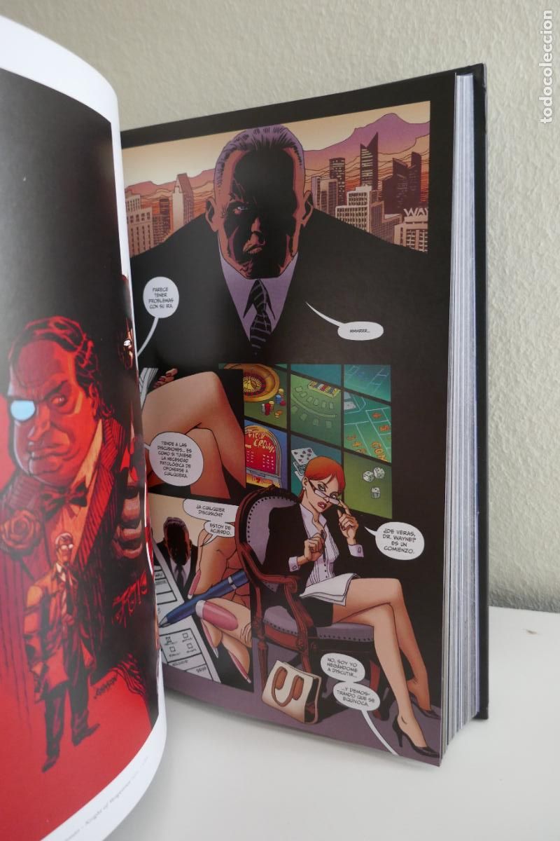 C&oacute;mics: BATMAN CRONOLOGIA 2010-2019 VOL. 1 y 2 . Excelente estado - Foto 12