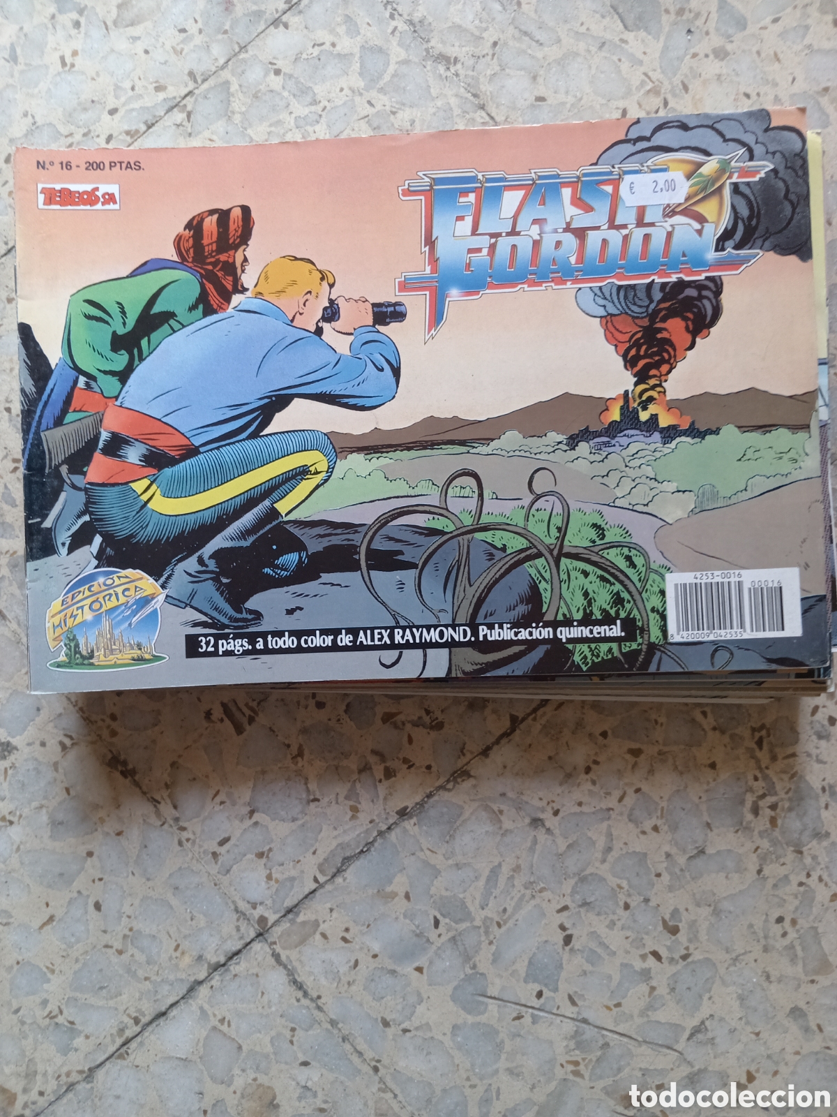 C&oacute;mics: FLASH GORDON EDICION HISTORICA 16 - Foto 1