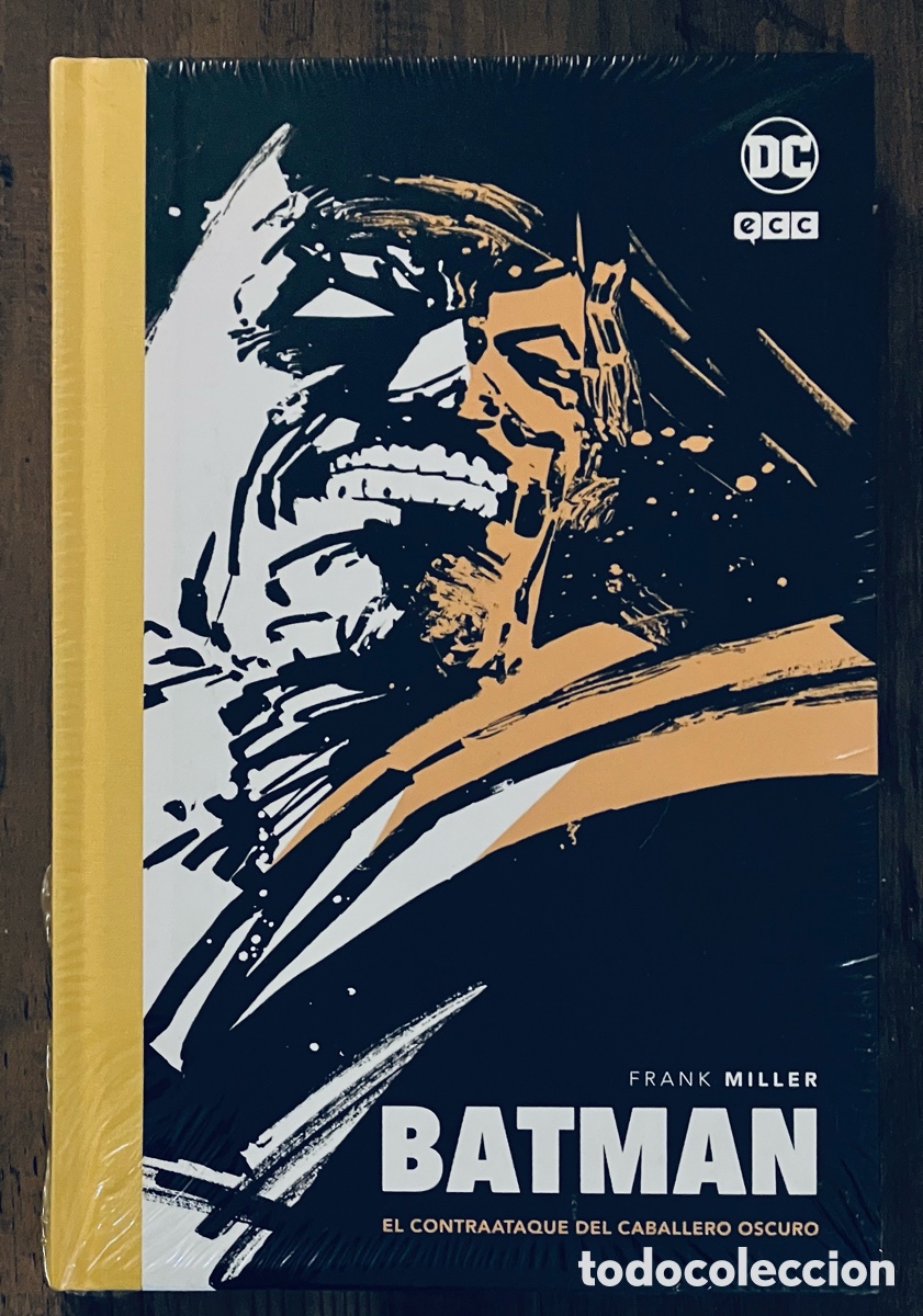 C&oacute;mics: Batman: El Contraataque del Caballero Oscuro / Edici&oacute;n Deluxe Blanco y Negro ECC