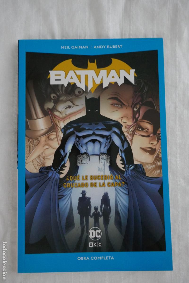 C&oacute;mics: BATMAN &iquest;QUE LE SUCEDIO AL CRUZADO DE LA CAPA? DC ECC POCKET OBRA COMPLETA - Foto 1