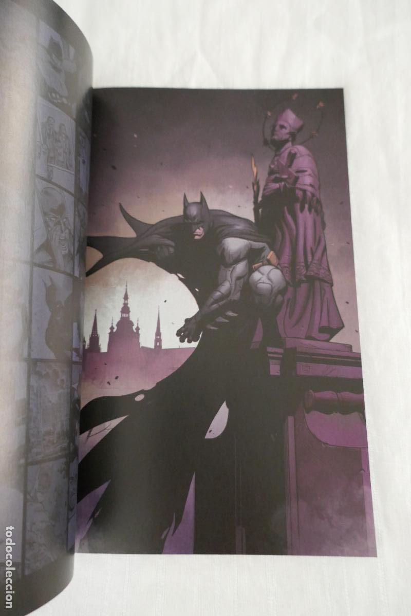 C&oacute;mics: Batman: El Mundo - Obra Completa, ECC - Foto 16