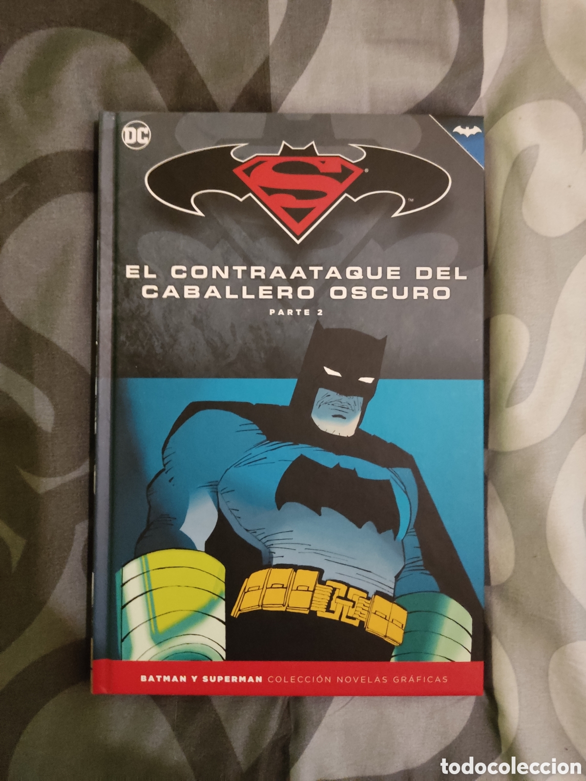 C&oacute;mics: Batman Superman 10 El Contraataque del Caballero Oscuro Parte 2 - Foto 1