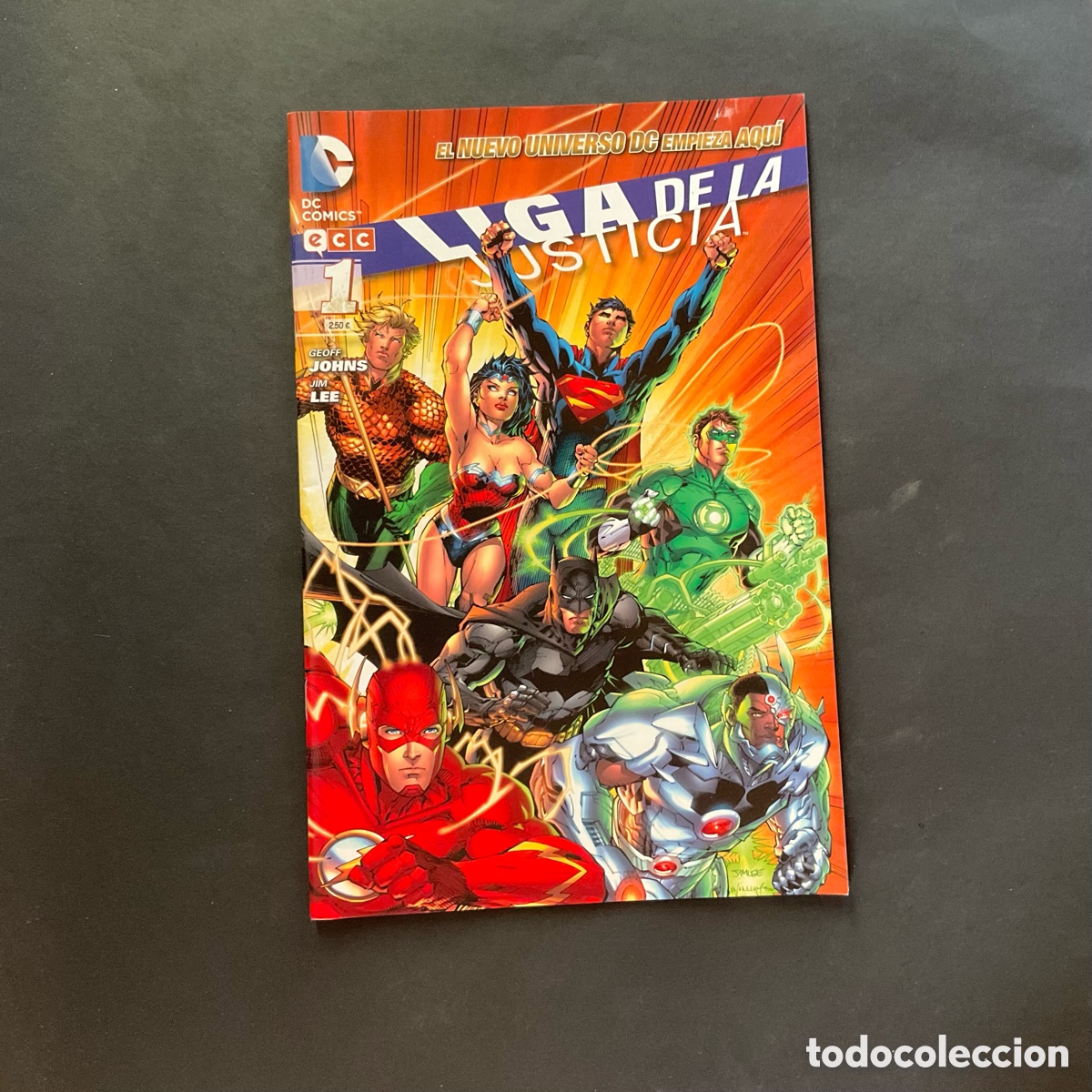 C&oacute;mics: Liga de la Justicia n&uacute;mero 1 DC Comics - Foto 1
