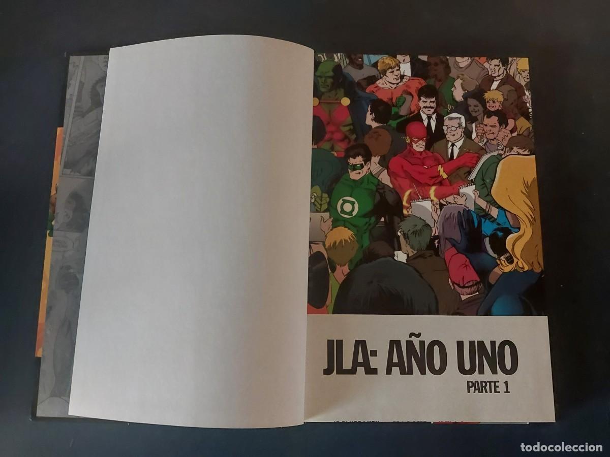 C&oacute;mics: JLA A&ntilde;o Uno Parte 1 y Parte 2 DC Comics 2006 Tapa Dura - Foto 3