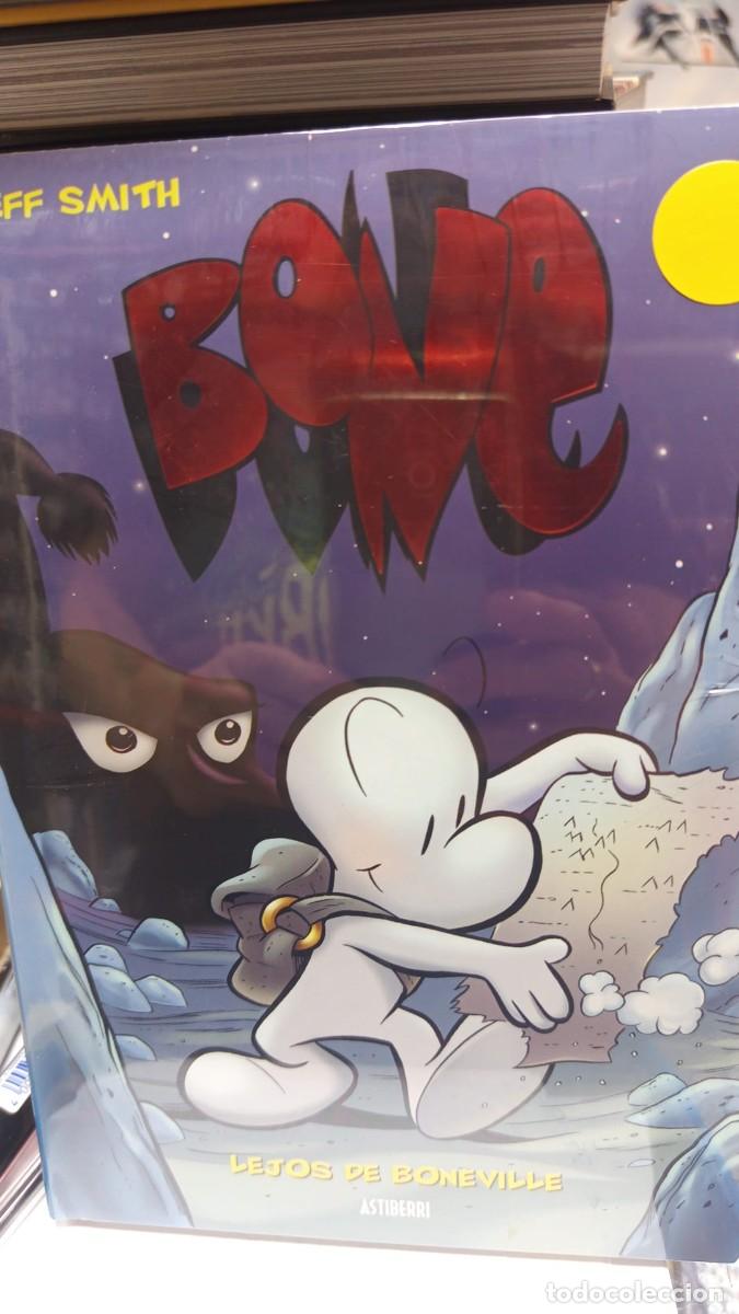 C&oacute;mics: BONE ASTIBERRI 1 LEJOS DE BONEVILLE - Foto 1