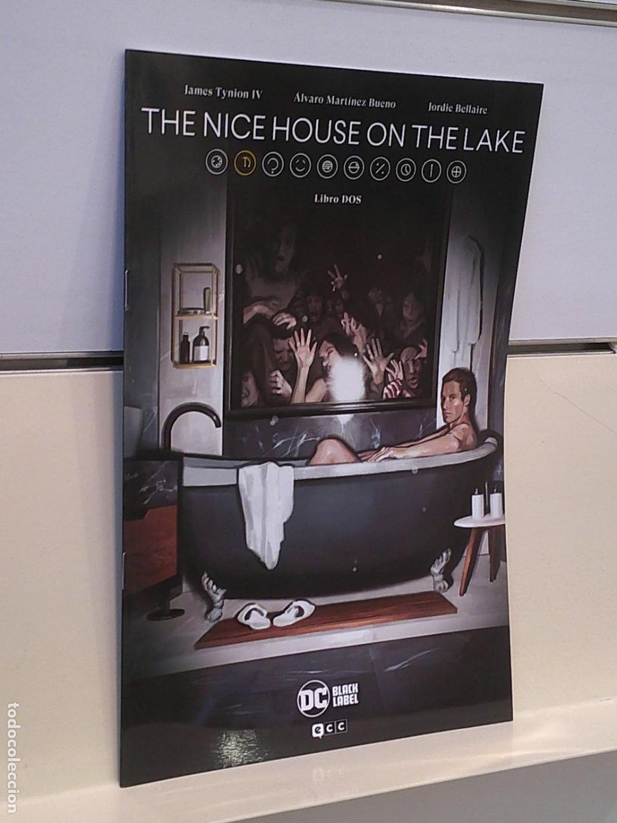 C&oacute;mics: THE NICE HOUSE ON THE LAKE N&ordm; 2 - ECC OFERTA - Foto 1