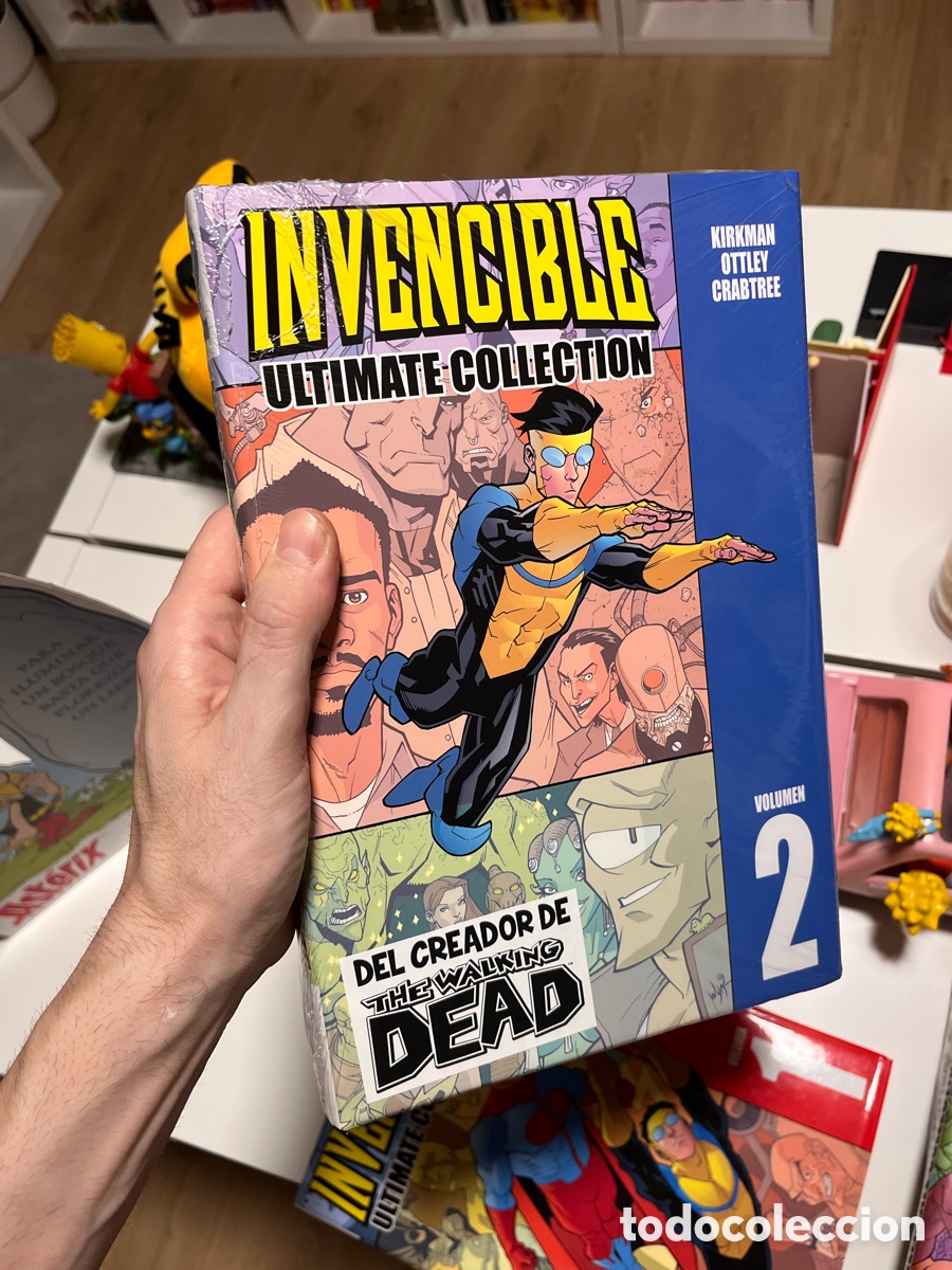 C&oacute;mics: Comic5 INVENCIBLE ULTIMATE COLLECTION TOMO 2 ALETA EDICIONES - Foto 1