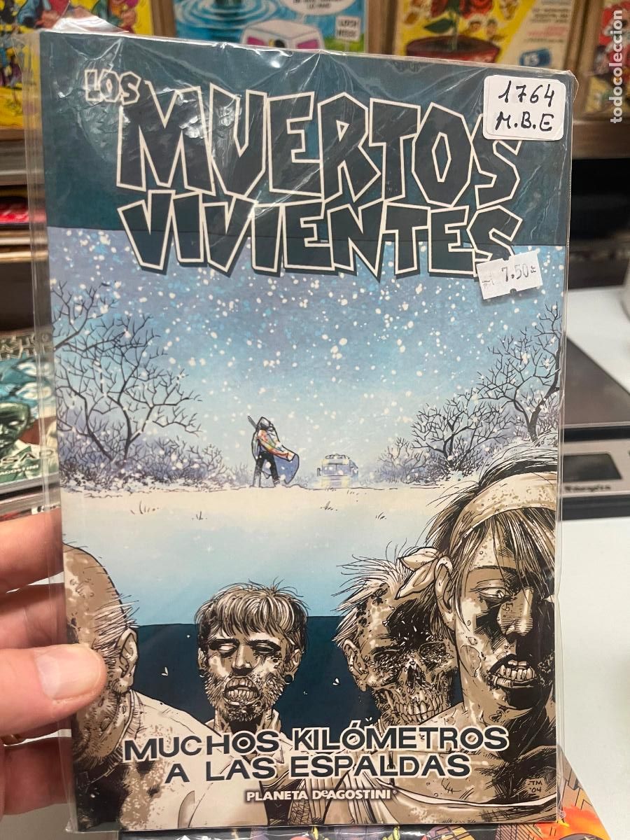 C&oacute;mics: LOS MUERTOS VIVIENTES NUMERO 2 BUEN ESTADO - Foto 1