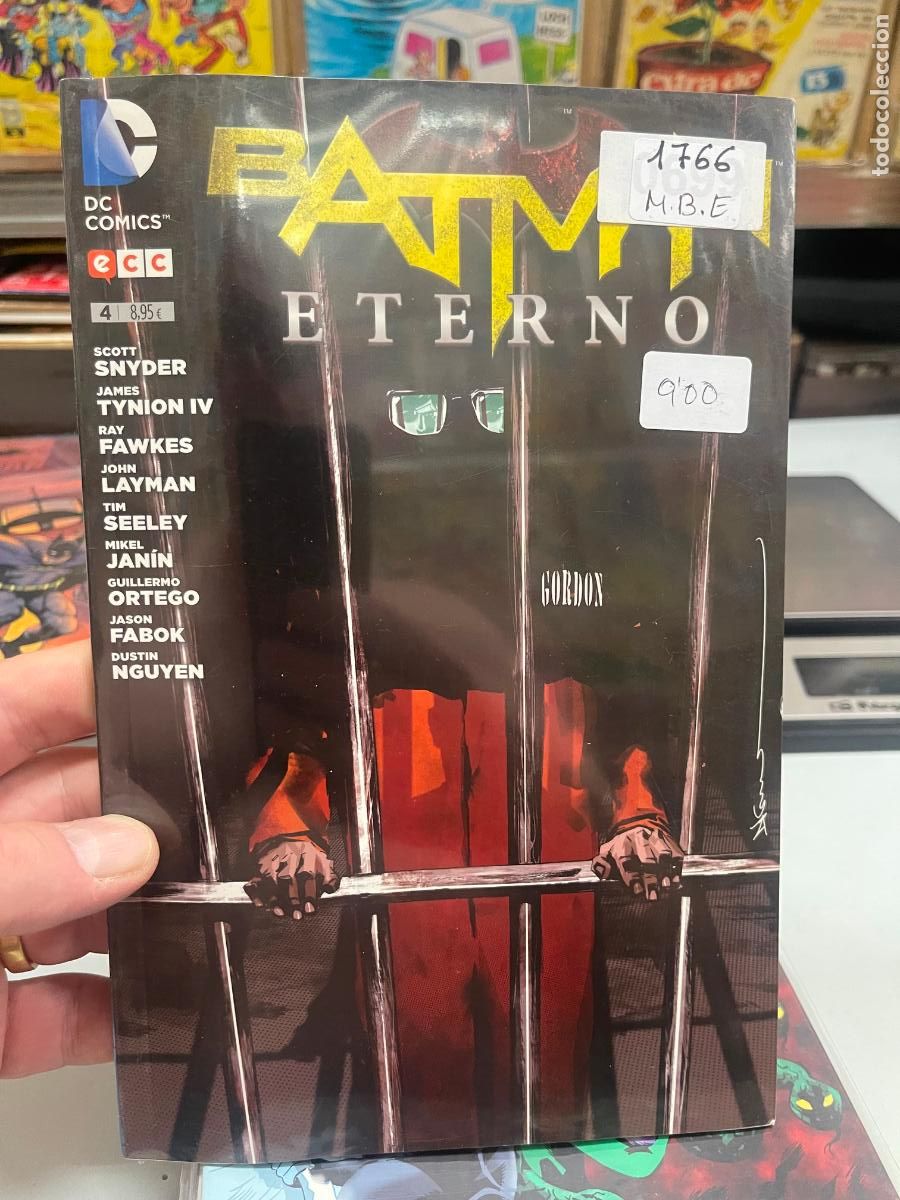 C&oacute;mics: BATMAN ETERNO NUMERO 4 BUEN ESTADO - Foto 1