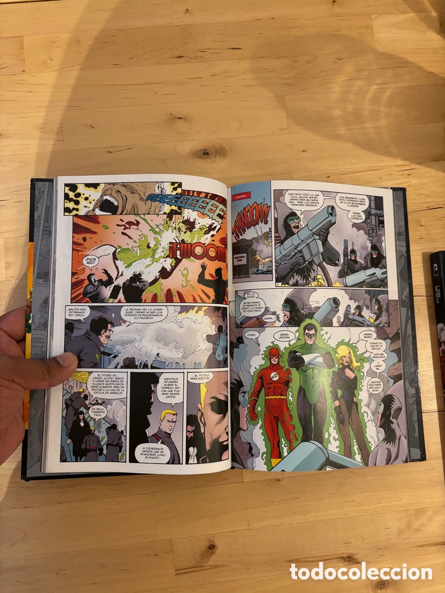 C&oacute;mics: Pack C&oacute;mics DC &ndash; JLA: A&ntilde;o Uno (Parte 1 y Parte 2) - Foto 4