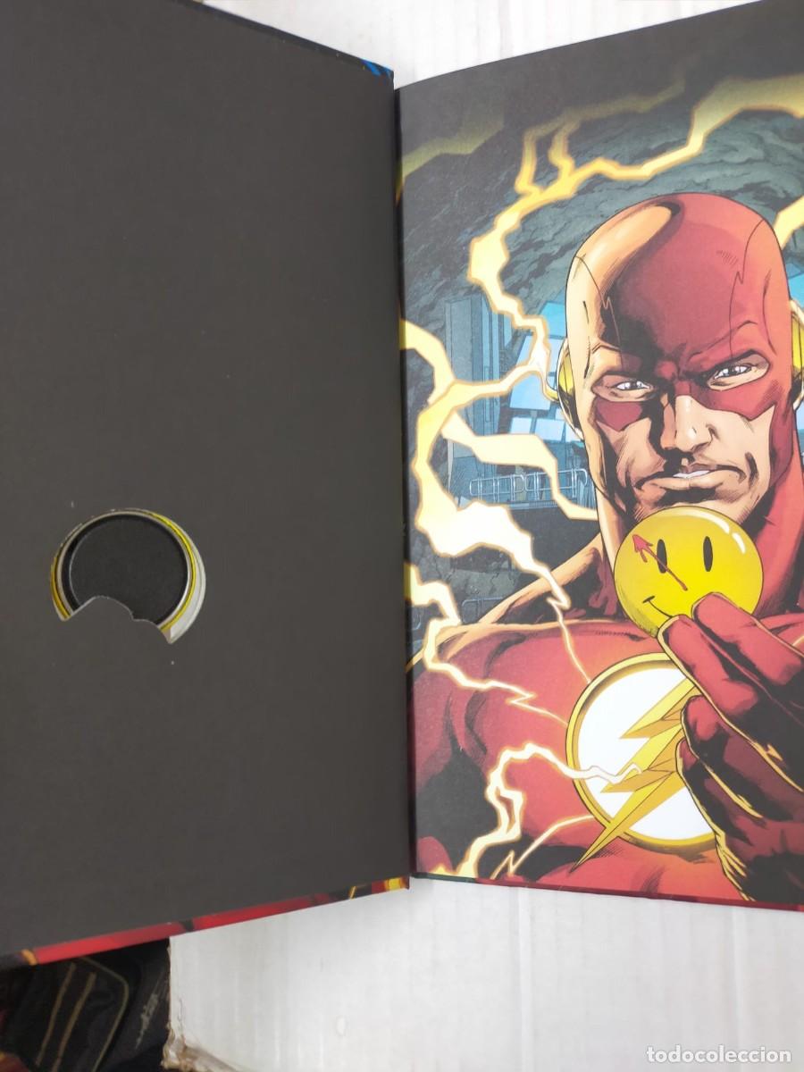 C&oacute;mics: BATMAN / FLASH: LA CHAPA. King, Williamson, Fabok, Porter. ECC - Foto 2