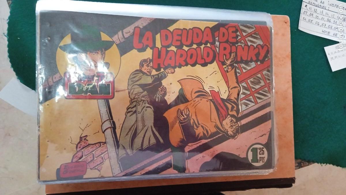 C&oacute;mics: Lote de 50 n&uacute;meros del inspector Dan Bolsa JJ - Foto 1