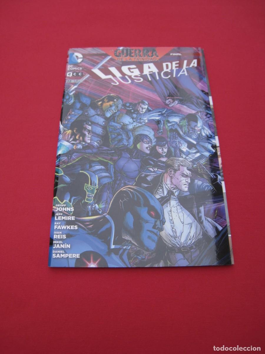 C&oacute;mics: LIGA DE LA JUSTICIA - GUERRA DE LA TRINIDAD - N&ordm; 22 - ECC. - Foto 1