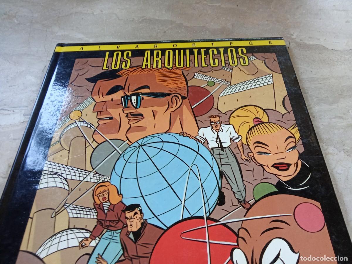 C&oacute;mics: LOS ARQUITECTOS / ALVAROTEGA / CJA381 / IKUSAGER - Foto 5