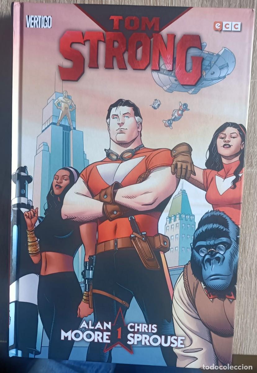C&oacute;mics: TOM STRONG, libro uno. De Alan Moore y Chris Sprouse. ECC - Foto 1