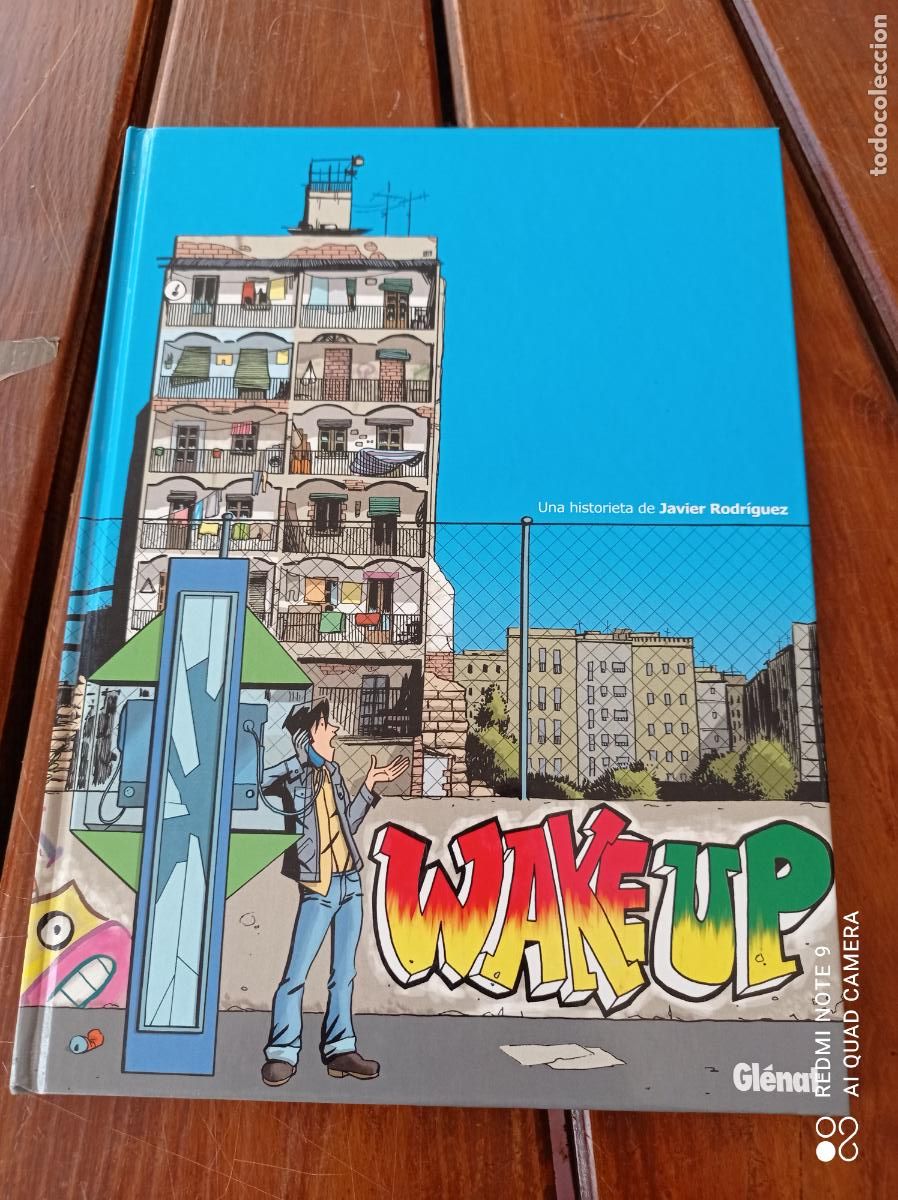 C&oacute;mics: WAKE UP. DESPIERTA. GLENAT. TAPA DURA. - Foto 1