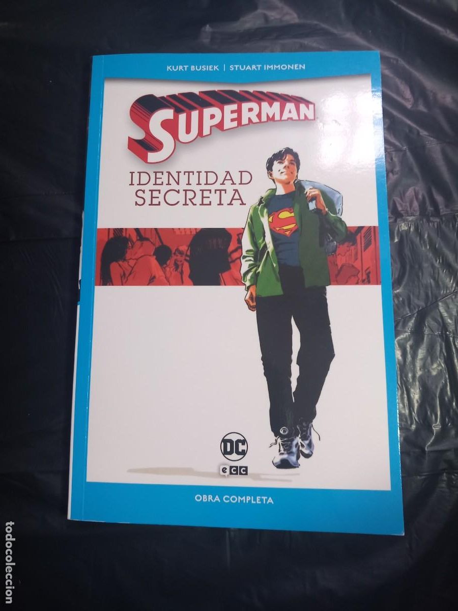 C&oacute;mics: DC POCKET ECC SUPERMAN IDENTIDAD SECRETA - Foto 1