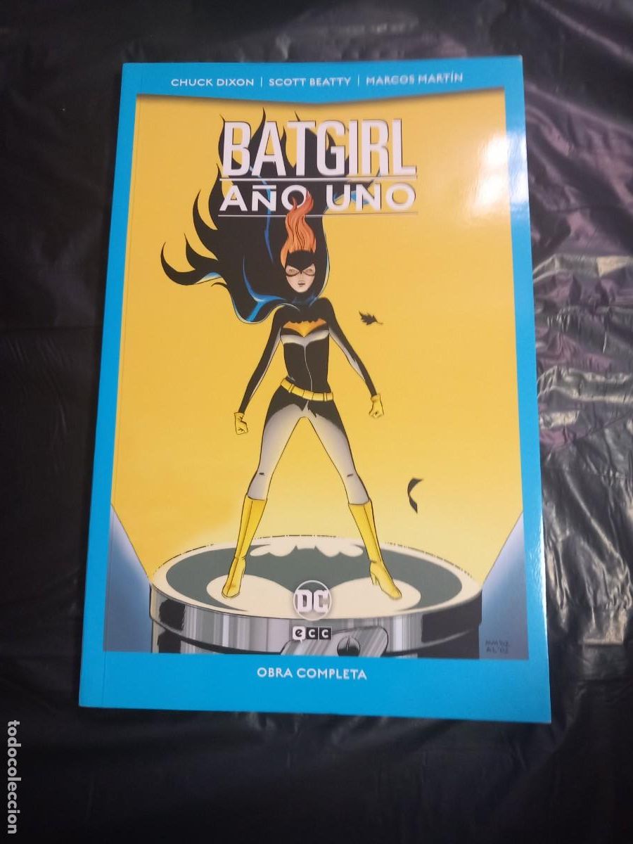 C&oacute;mics: DC POCKET ECC BATGIRL A&Ntilde;O UNO - Foto 1