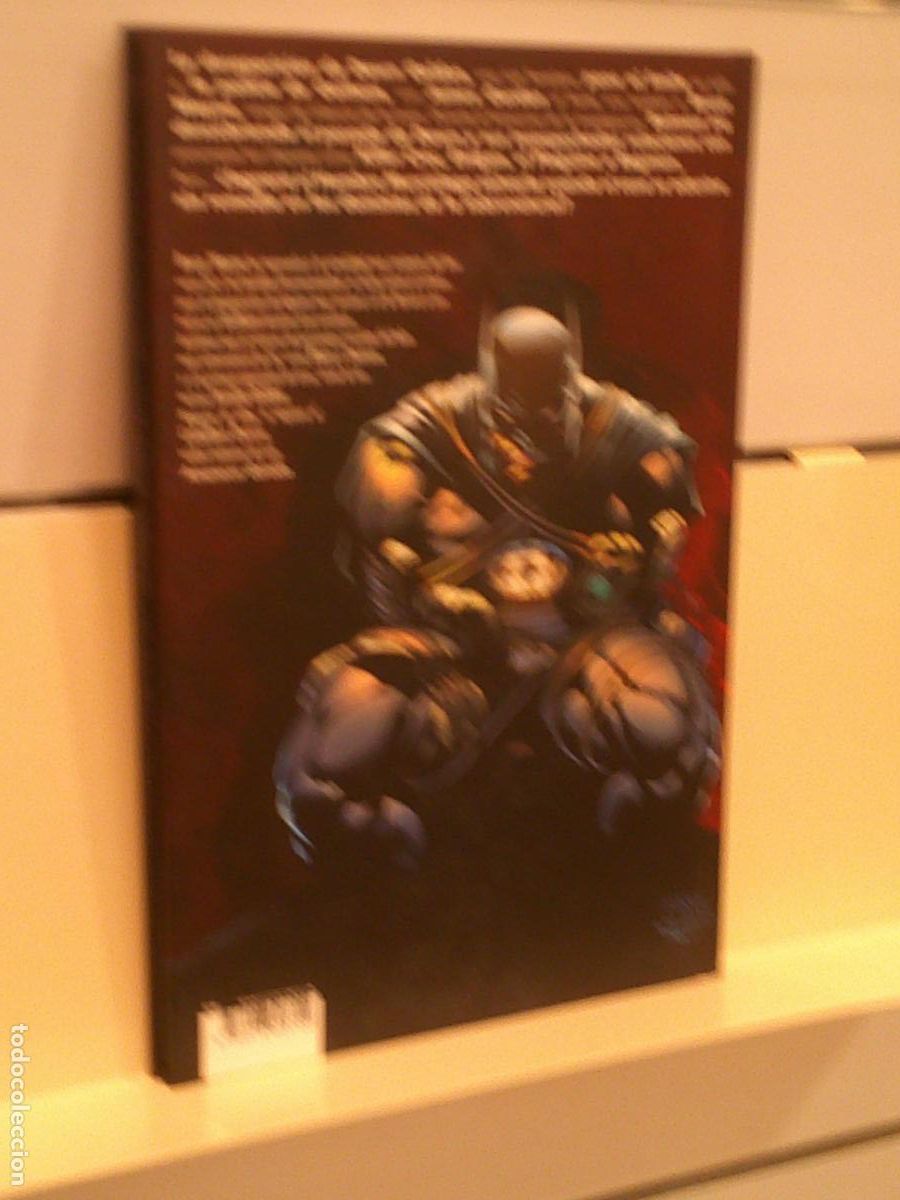 C&oacute;mics: BATMAN EL CABALLERO OSCURO AMANECER DORADO - ECC OFERTA - Foto 2