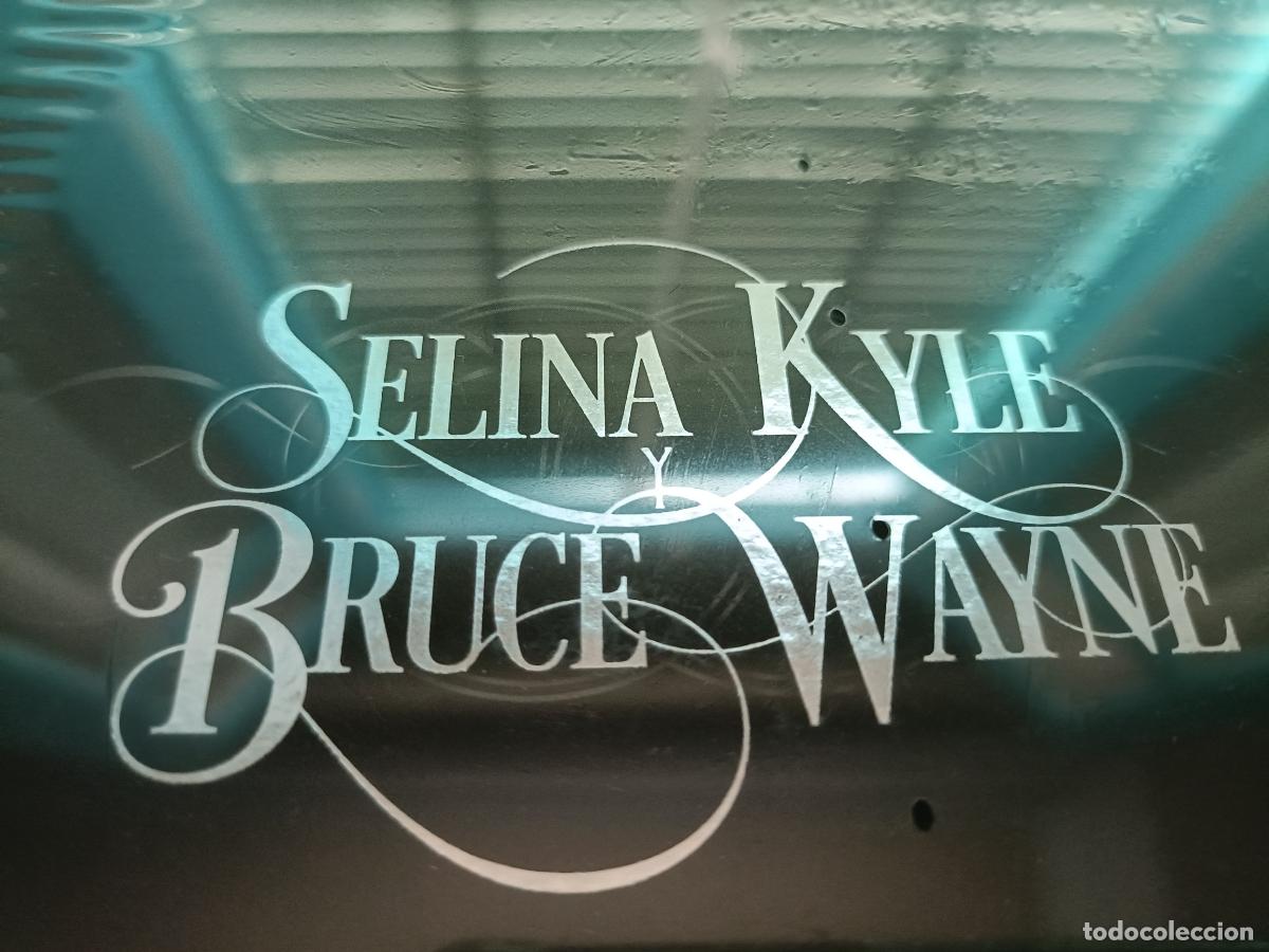 C&oacute;mics: &Aacute;lbum Boda Batman: Selina Kyle & Bruce Wayne. ECC C&oacute;mics. - Foto 1