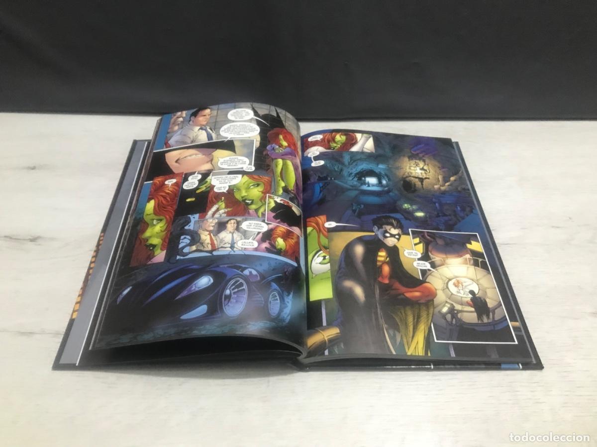 C&oacute;mics: DC C&oacute;mic colecci&oacute;n novelas gr&aacute;ficas Batman Detective parte 1 y 2 - Foto 6