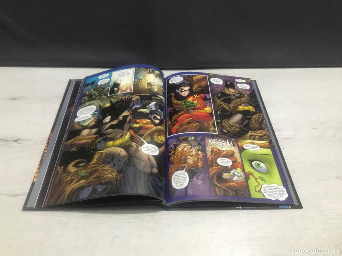 C&oacute;mics: DC C&oacute;mic colecci&oacute;n novelas gr&aacute;ficas Batman Detective parte 1 y 2 - Foto 7