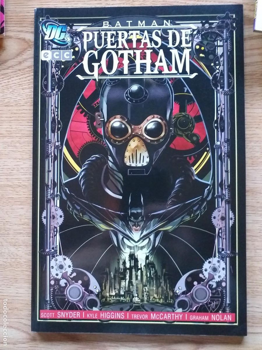C&oacute;mics: BATMAN - PUERTAS DE GOTHAM - 2012 ECC Ediciones - Foto 1