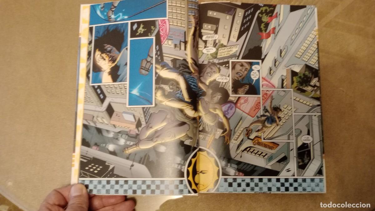 C&oacute;mics: PROMETHEA 1. ECC C&Oacute;MICS - Foto 3