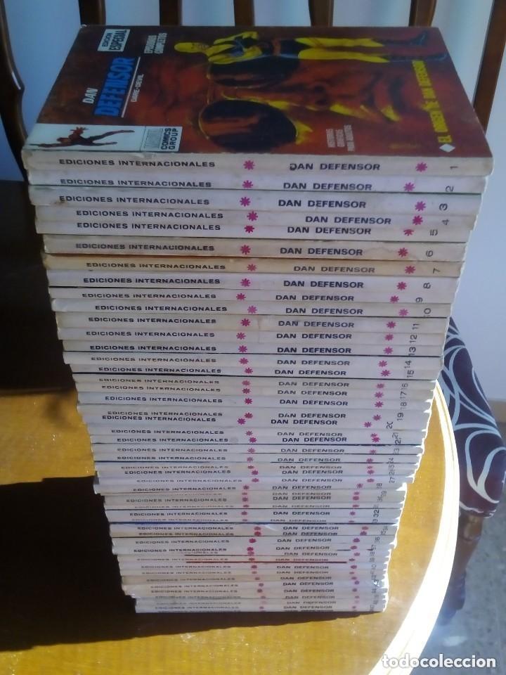 C&oacute;mics: DAN DEFENSOR VOL 1 VERTICE COMPLETA - Foto 2