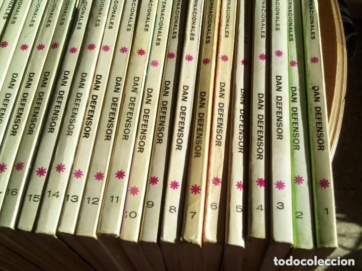 C&oacute;mics: DAN DEFENSOR VOL 1 VERTICE COMPLETA - Foto 5