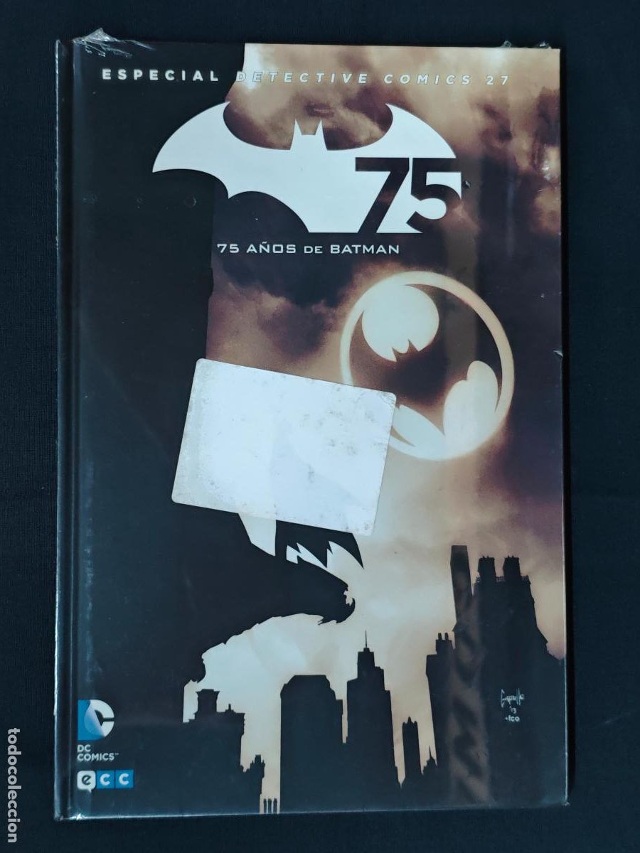 C&oacute;mics: PRECINTADO - 75 A&Ntilde;OS DE BATMAN - ESPECIAL DETECTIVE COMICS 27 - ECC - Foto 1