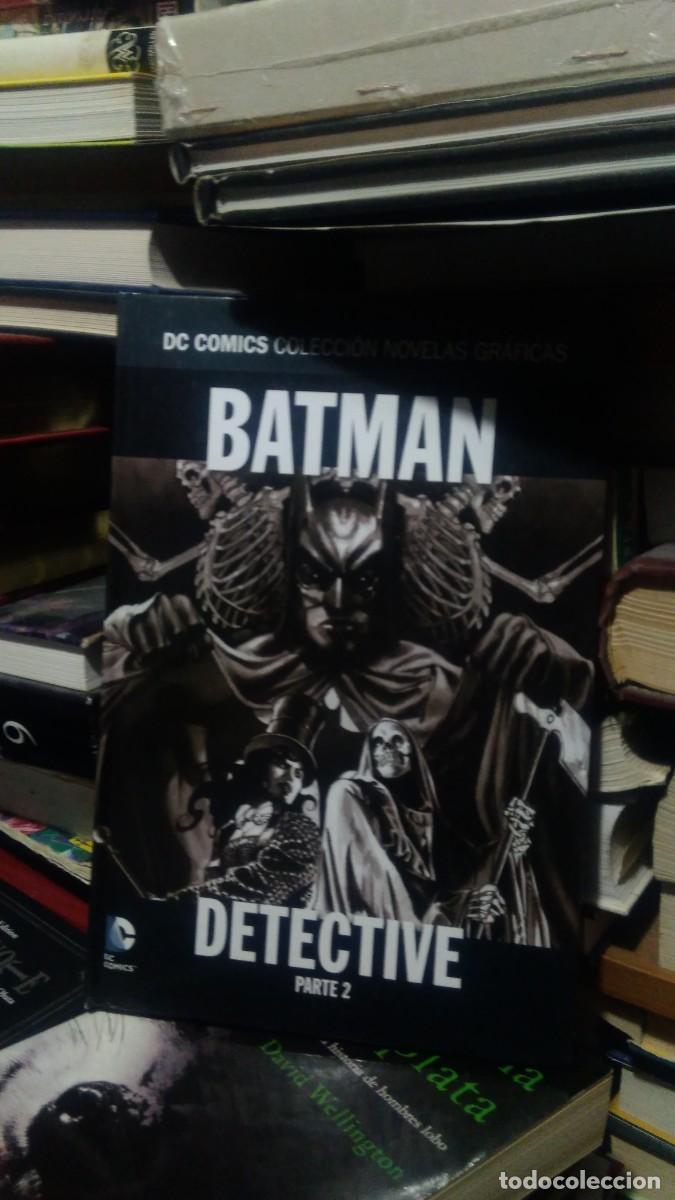 C&oacute;mics: Batman Detective Parte 1 y 2 DC comics coleccion de novelas graficas - Foto 2