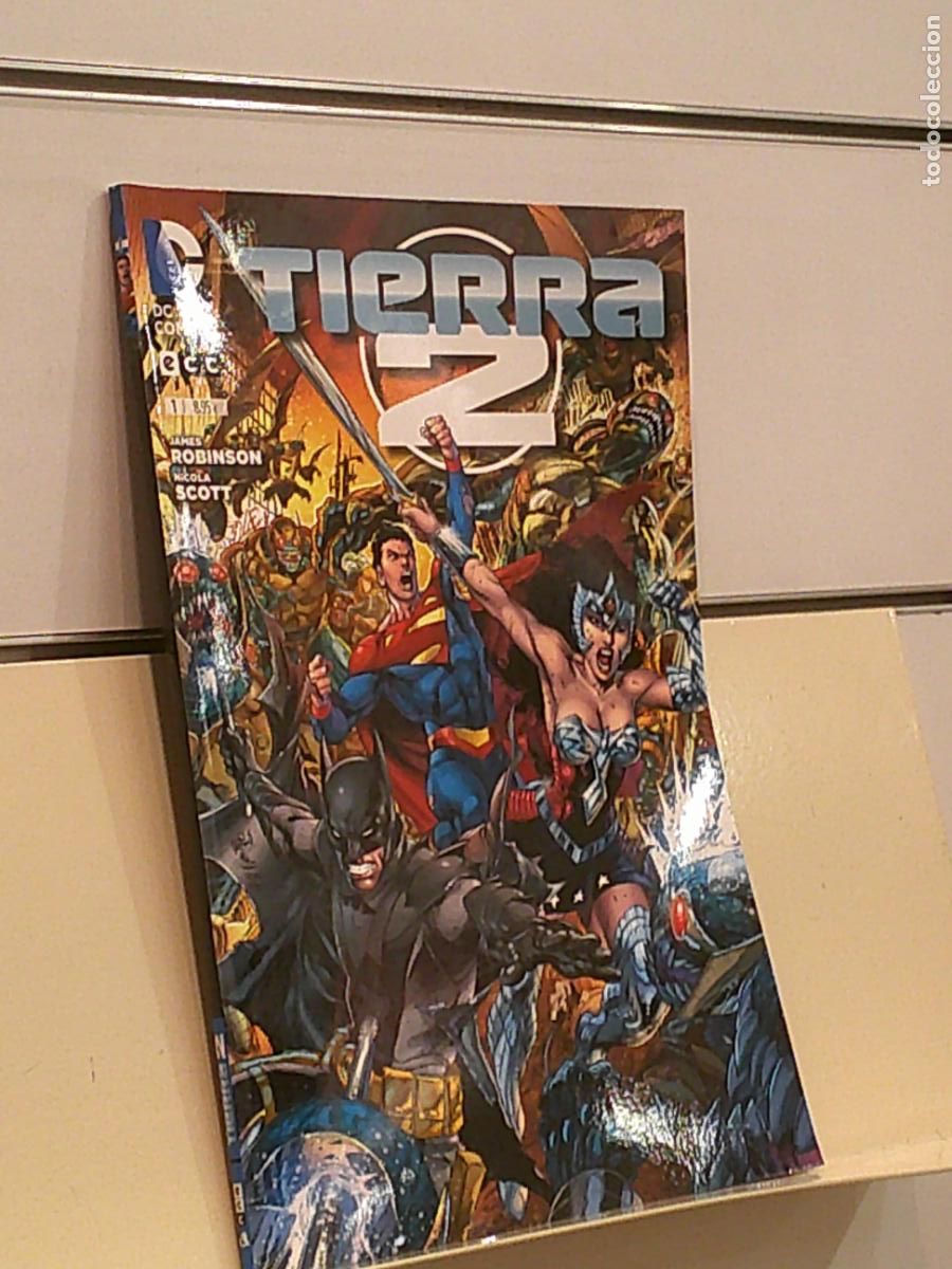 C&oacute;mics: TIERRA 2 EL FIN DEL MUNDO N&ordm; 1 DC - ECC OFERTA - Foto 1