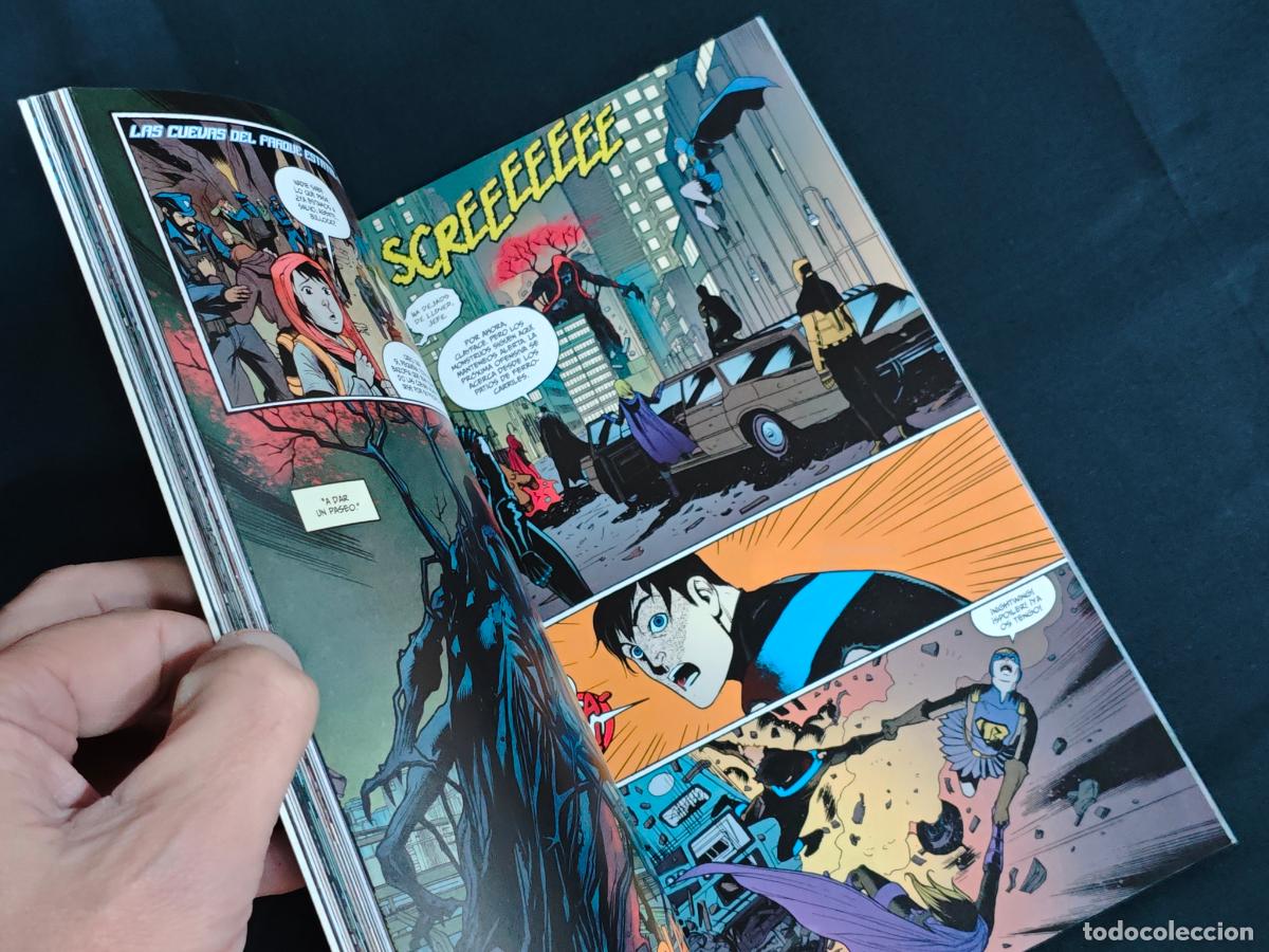 C&oacute;mics: BATMAN - LA NOCHE DE LOS HOMBRES MONSTRUO - ECC - Foto 4