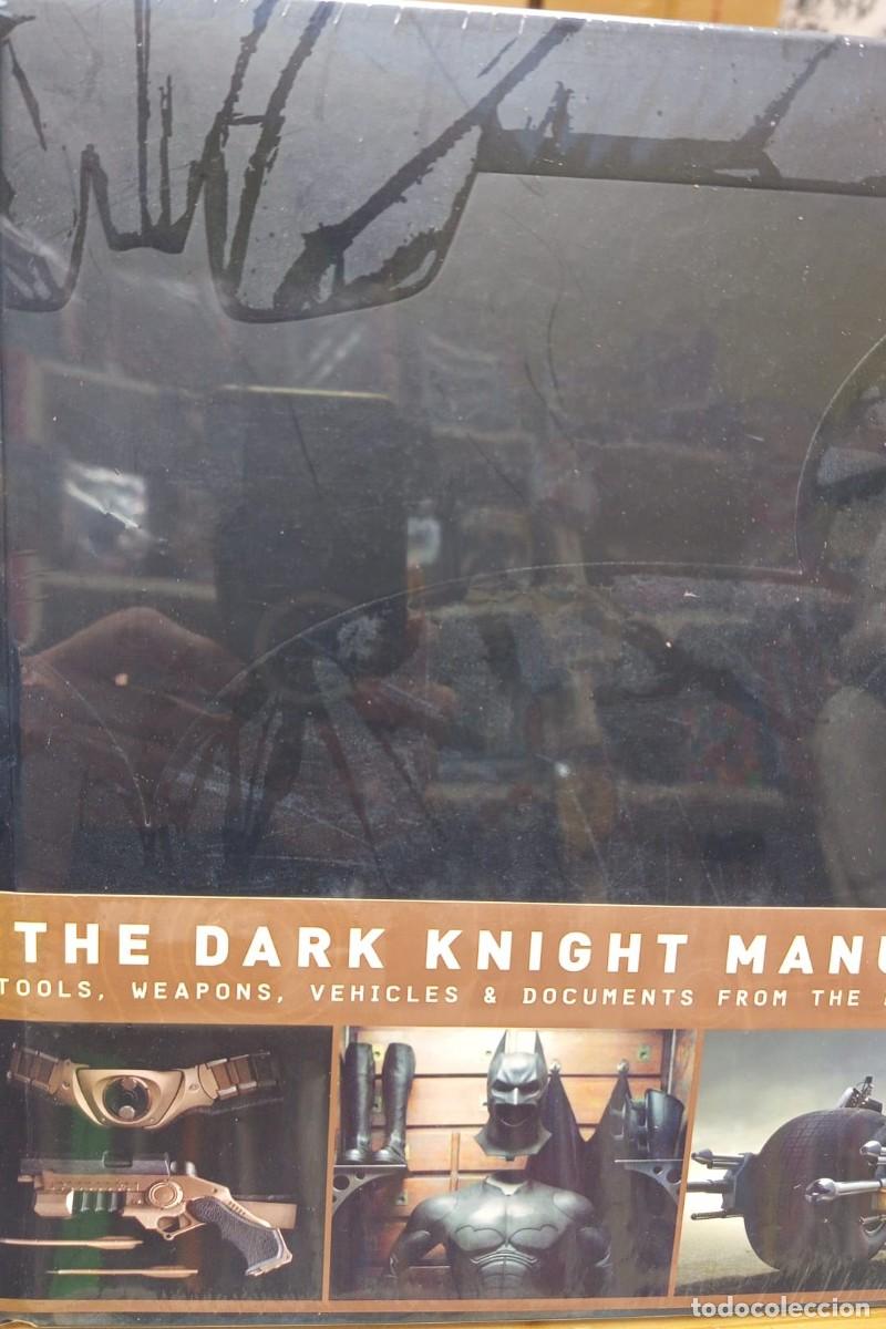 Comics : THE DARK KNIGHT MANUAL