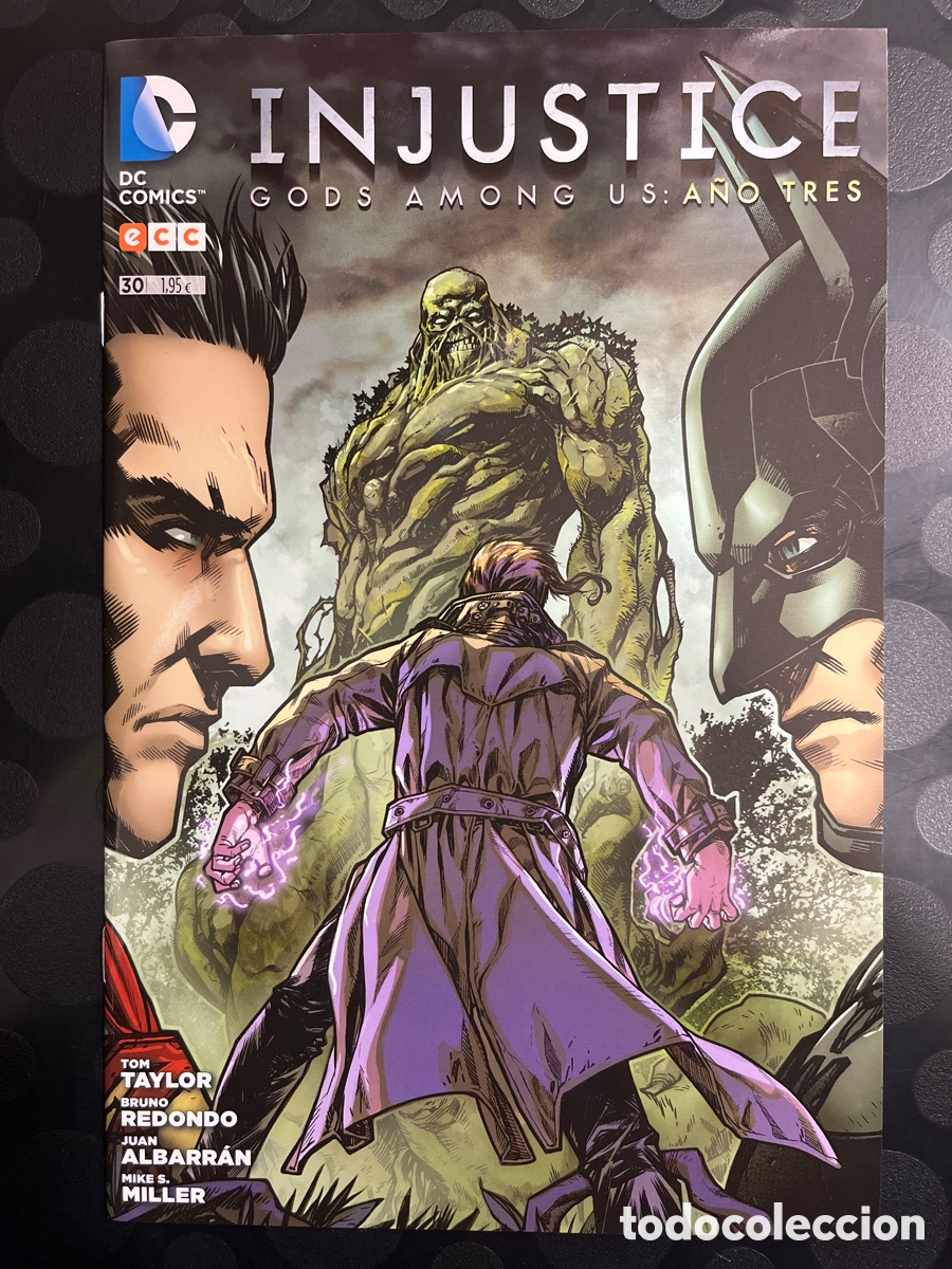 Comics: INJUSTICE N.30 GODS AMONG US : A&Ntilde;O TRES DC ECC ( 2013/2019 )