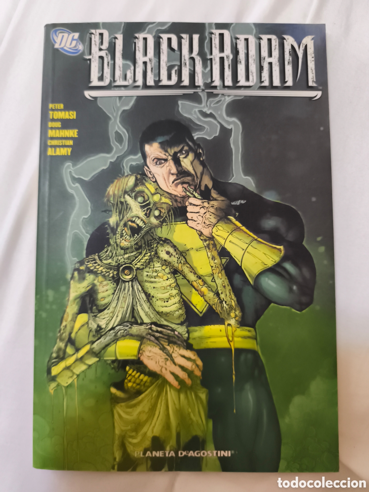 Comics: Black adam planetacomics