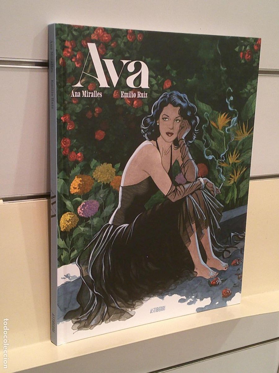 C&oacute;mics: AVA - ANA MIRALLES - ASTIBERRI - Foto 1