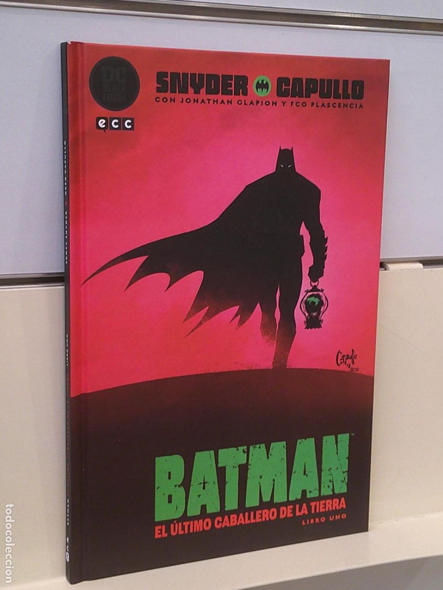 C&oacute;mics: BATMAN EL ULTIMO CABALLERO DE LA TIERRA N&ordm; 1 - ECC OFERTA - Foto 1