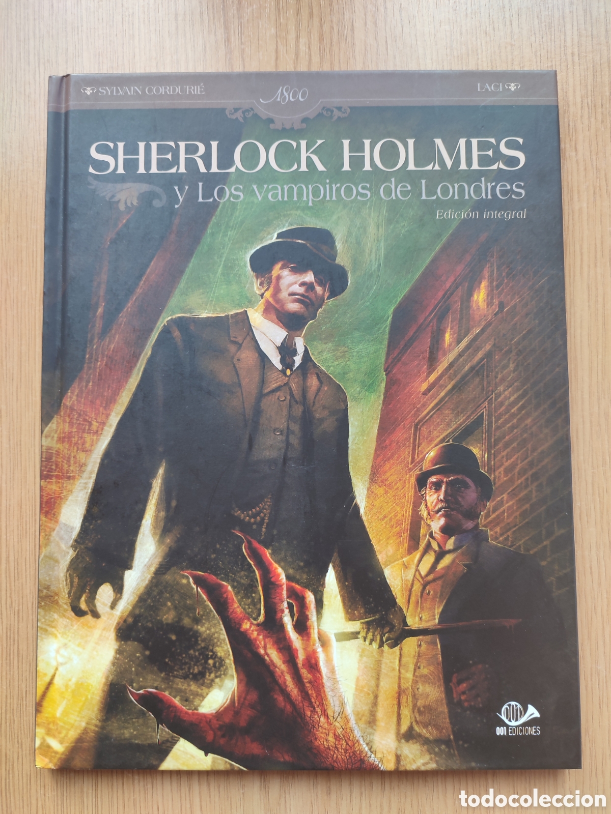 C&oacute;mics: Sherlock Holmes y los vampiros de Londres. 001 ediciones - Foto 1
