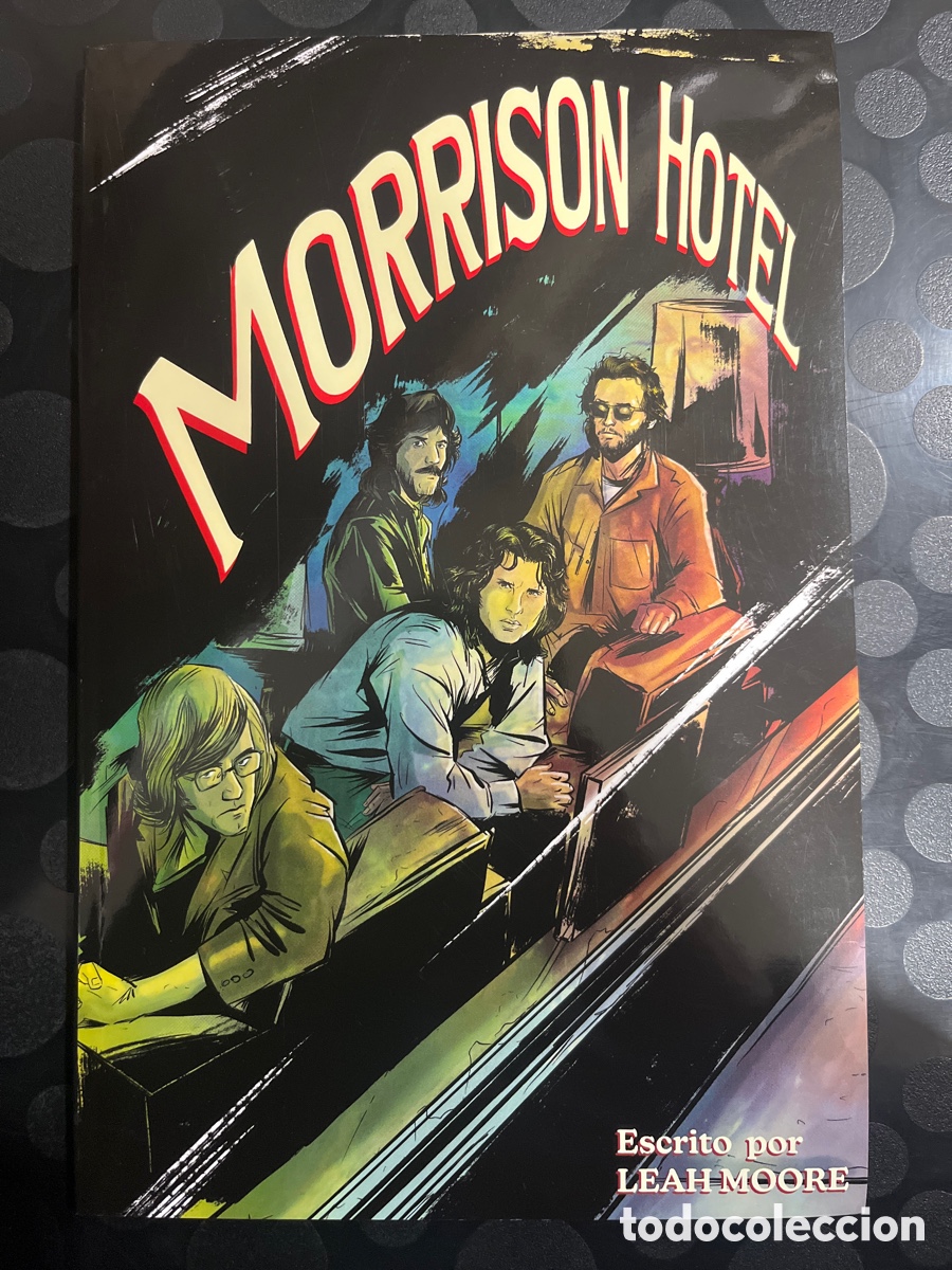 C&oacute;mics: MORRISON HOTEL de LEAH MOORE Ed DEVIR Z2 C&Oacute;MICS ( 2025 ) - Foto 1